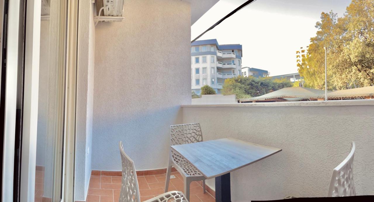 Flors Apartments Durrës Eksteriør bilde