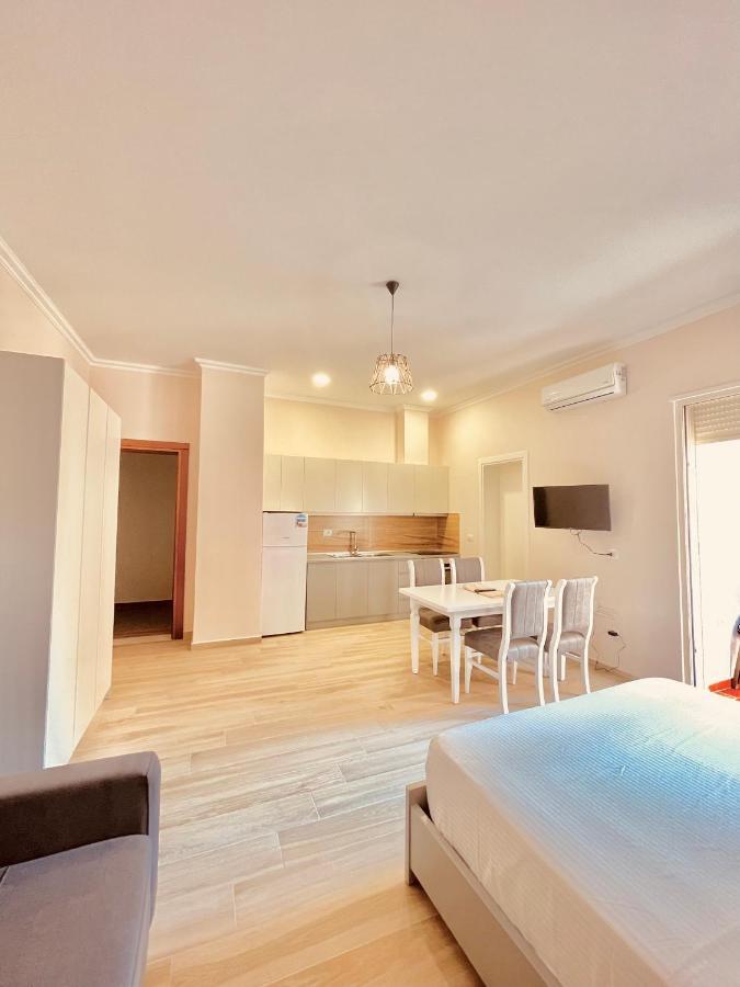 Flors Apartments Durrës Eksteriør bilde