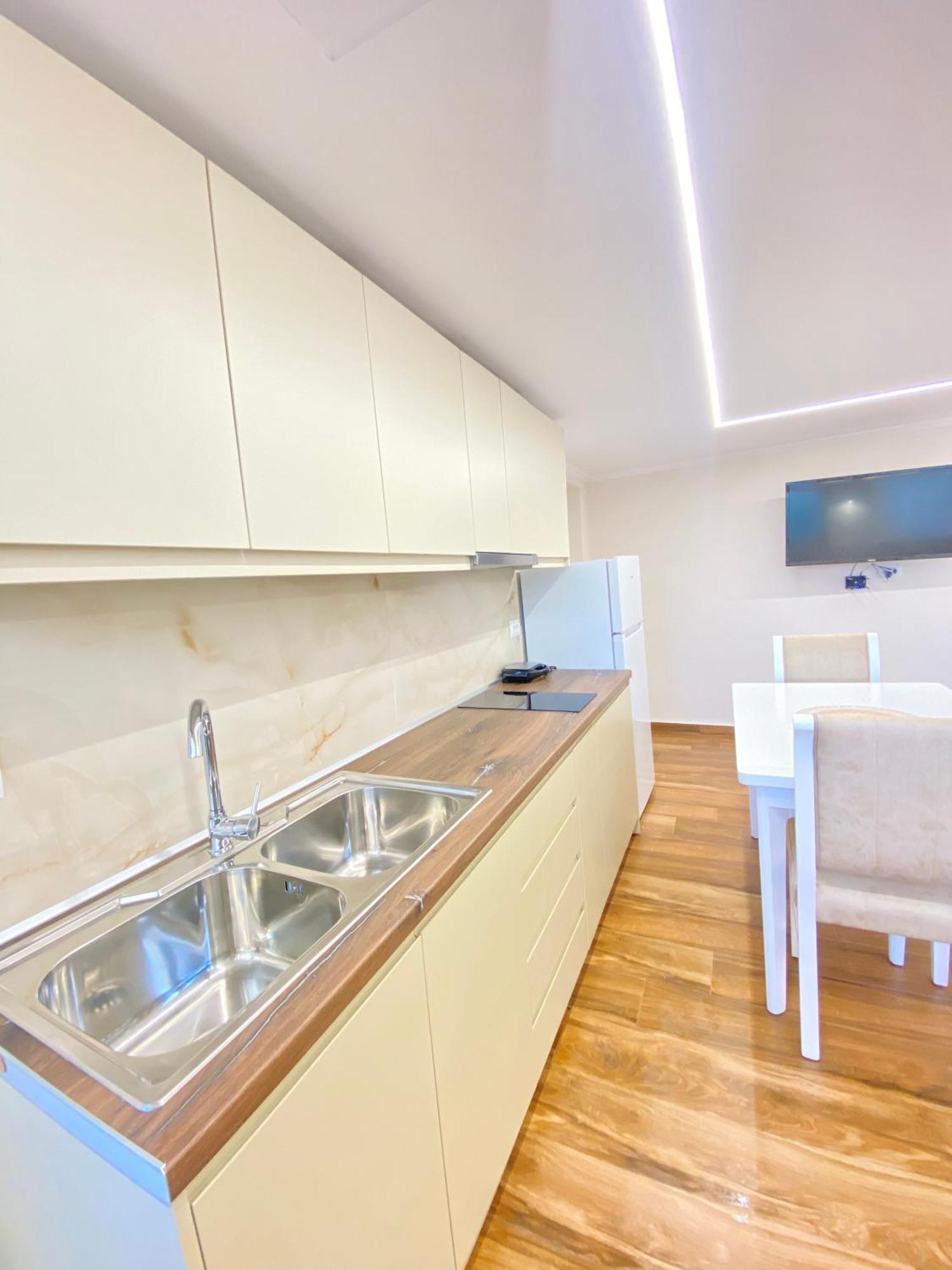 Flors Apartments Durrës Eksteriør bilde